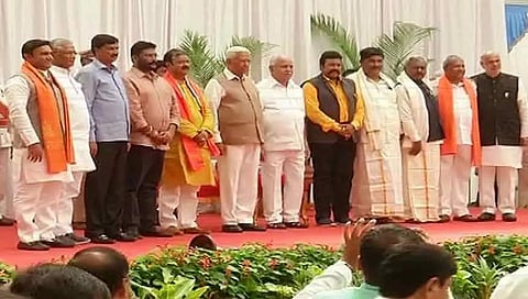 ನೂತನ ಸಚಿವರಿಗೆ ಖಾತೆ ಹಂಚಿರೆ