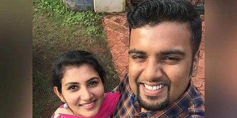 ದುಬೈ: ಮನೆಗೆ ಹೊತ್ತಿಕೊಂಡ ಬೆಂಕಿ; ಪತ್ನಿ ರಕ್ಷಿಸಲು ಹೋಗಿ ಪ್ರಾಣತೆತ್ತ ಭಾರತೀಯ ವ್ಯಕ್ತಿ
