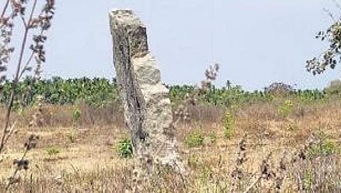 ಶಿಲಾಯುಗಕ್ಕೆ ಸೇರಿದ ಕಲ್ಲು