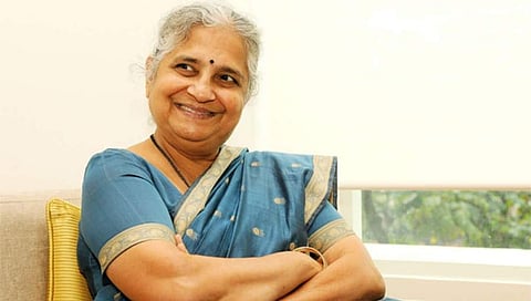 ಕೊರೋನಾ: ದಕ್ಷಿಣ ಕನ್ನಡ ಜಿಲ್ಲೆಗೆ 28 ಲಕ್ಷ ರೂ. ಮೌಲ್ಯದ ವೈದ್ಯಕೀಯ ಸಲಕರಣೆಗಳ ನೆರವು ನೀಡಿದ ಸುಧಾ ಮೂರ್ತಿ