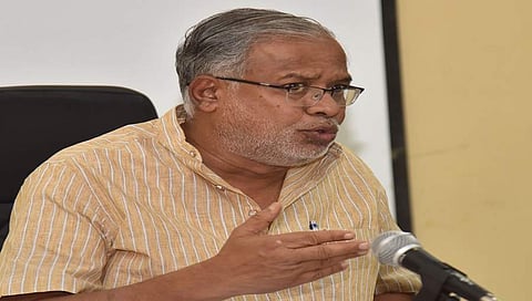 ಸಚಿವ ಎಸ್ ಸುರೇಶ್ ಕುಮಾರ್