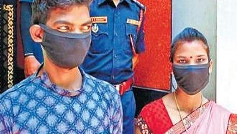 ದೀಪಕ್ ಹಾಗೂ ಆತನ ಪತ್ನಿ ಕುಸುಮಾ