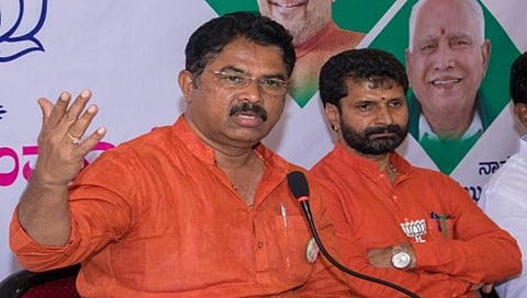 ಆರ್.ಅಶೋಕ್ ಮತ್ತಿತರ ಚಿತ್ರ