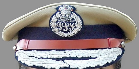 ವ್ಯವಸ್ಥೆ ಬದಲಾವಣೆ ಮಾಡುವಲ್ಲಿ ವಿಫಲ: ಅವಧಿಗೂ ಮುನ್ನ ನಿವೃತ್ತಿಗೆ ಮುಂದಾದ ಐಪಿಎಸ್ ಅಧಿಕಾರಿ