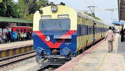 ರೈಲಿನ ಚಿತ್ರ