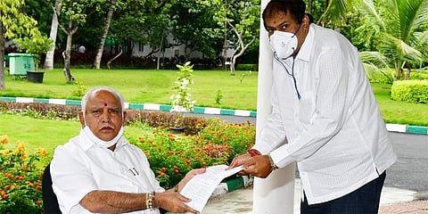 ಸಿಎಂ ಭೇಟಿಯಾದ ಶಾಸಕ ಅಖಂಡ ಶ್ರೀನಿವಾಸ ಮೂರ್ತಿ