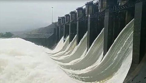 ಜಲಾಶಯಗಳಿಂದ ನೀರಿನ ಒಳಹರಿವು