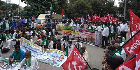 ರೈತರ ಪ್ರತಿಭಟನೆ