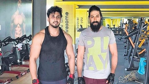 ಜಿಮ್ ಮಾಸ್ಟರ್ ಜೊತೆ ನಟ ಯಶ್