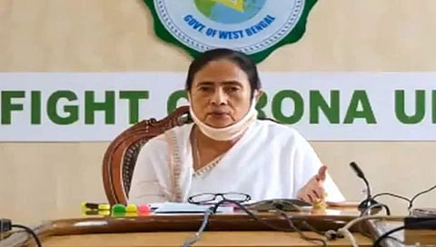 ಈ ವರ್ಷ ದುರ್ಗಾ ಪೂಜೆಯಿಲ್ಲ ಎಂದು ನಾನು ಹೇಳಿದ್ದರೆ ಸಾಬೀತುಪಡಿಸಿ, 100 ಬಾರಿ ಬಸ್ಕಿ ಹೊಡೆಯುತ್ತೇನೆ:ಮಮತಾ ಬ್ಯಾನರ್ಜಿ