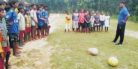 ತರಬೇತಿನಿರತ ಆನಂದ್ ಪ್ರಸಾದ್