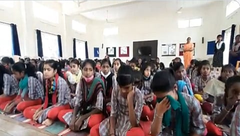ಭಾವಪರವಶರಾದ ಶಕ್ತಿಧಾಮ ಆಶ್ರಯ ಕೇಂದ್ರದ ಮಕ್ಕಳು