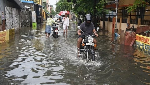 ಚೆನ್ನೈಯ ವಲಚ್ಚೆರಿಯಲ್ಲಿ ಇಂದು ಬೆಳಗ್ಗೆ ಕಂಡುಬಂದ ದೃಶ್ಯ