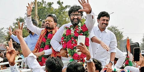 ಮಂಗಳವಾರ ಬೀದರ್‌ನಲ್ಲಿ ಕಾಂಗ್ರೆಸ್ ಅಭ್ಯರ್ಥಿ ಭೀಮರಾವ್ ಪಾಟೀಲ್ ತಮ್ಮ ಬೆಂಬಲಿಗರೊಂದಿಗೆ ವಿಜಯೋತ್ಸವ ಆಚರಿಸಿದರು.