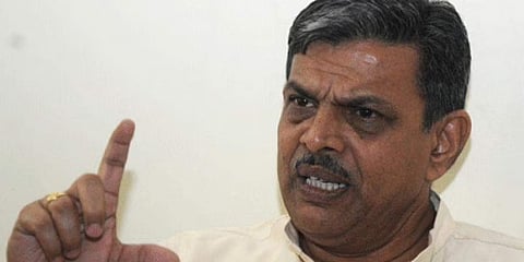ದತ್ತಾತ್ರೇಯ ಹೊಸಬಾಳೆ
