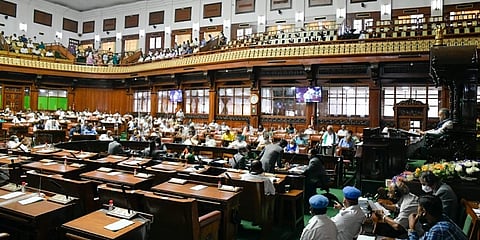 2021 ನೇ ಸಾಲಿನ ಬಜೆಟ್ ಮಂಡಿಸುತ್ತಿರುವ ಸಿಎಂ ಯಡಿಯೂರಪ್ಪ
