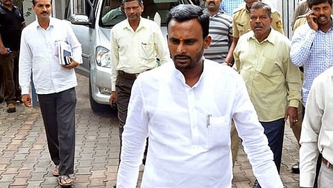 ಕಾಂಗ್ರೆಸ್ ಮುಖಂಡ ವಿಜಯಾನಂದ ಕಾಶಪ್ಪನವರ್