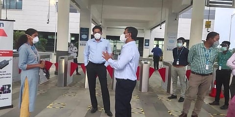 ಕಾರ್ಖಾನೆಗೆ ಭೇಟಿ ನೀಡಿದ ಜಿಲ್ಲಾಧಿಕಾರಿ