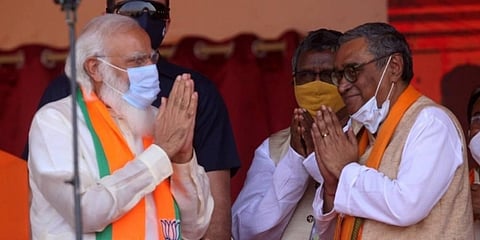 ಮೋದಿ-ಸ್ವಪನ್ ದಾಸ್ ಗುಪ್ತಾ