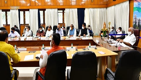 ಮುಖ್ಯಮಂತ್ರಿ ಬಿಎಸ್ ಯಡಿಯೂರಪ್ಪ ಮತ್ತಿತರರು