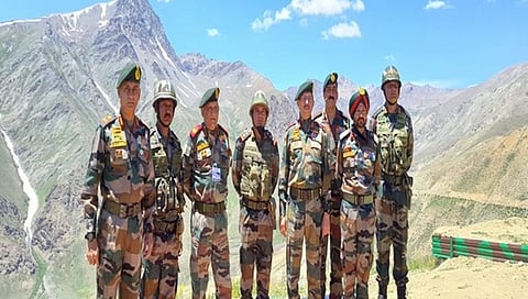 ಡ್ರಾಸ್ ಗೆ ಜನರಲ್ ‍ರಾವತ್ ಭೇಟಿ