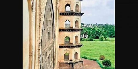 ಗೋಲ್ ಗುಂಬಜ್
