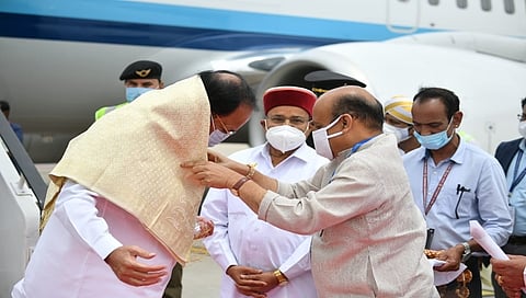 ಉಪ ರಾಷ್ಟ್ರಪತಿ ವೆಂಕಯ್ಯನಾಯ್ಡು ಅವರಿಗೆ ಸ್ವಾಗತ ಕೋರಿದ ಸಿಎಂ