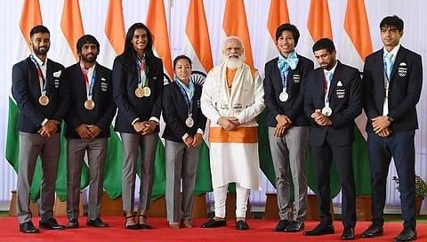 ಒಲಿಂಪಿಕ್ಸ್ ಕ್ರೀಡಾಪಟುಗಳೊಂದಿಗೆ ಪ್ರಧಾನಿ