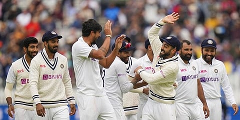 ಇಂಗ್ಲೆಂಡ್ ವಿರುದ್ಧದ ಪಂದ್ಯದಲ್ಲಿ ವಿರಾಟ್ ಕೊಹ್ಲಿ ತಂಡ
