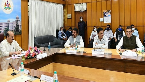 ರೈತರ ಆದಾಯ ದ್ವಿಗುಣಗೊಳಿಸಲು ಕೇಂದ್ರ ಸರ್ಕಾರ ರಚನೆ ಮಾಡಿರುವ ಉನ್ನತಾಧಿಕಾರ ಸಮಿತಿಯೊಂದಿಗೆ ಸಭೆ ನಡೆಸಿ ರೈತರ ಆದಾಯ ದ್ವಿಗುಣದ  ಕಾರ್ಯತಂತ್ರದ ಕುರಿತು ಚರ್ಚಿಸಿದ ಸಿಎಂ ಬಸವರಾಜ ಬೊಮ್ಮಾಯಿ