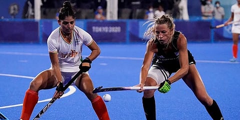 ಭಾರತ - ಅರ್ಜೆಂಟೀನಾ ಆಟಗಾರರು
