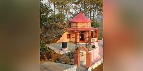ಕಸರ್ ದೇವಿಯ ಗುಡಿ