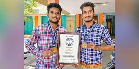 ಸೈಕ್ಲಿಸ್ಟ್ ಸೋದರರು