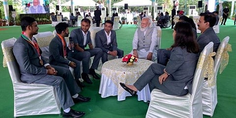 ಪ್ಯಾರಾಲಂಪಿಕ್ಸ್ ಚಾಂಪಿಯನ್ಸ್ ಜೊತೆ ಮೋದಿ