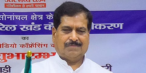 ಸುರೇಶ್ ಅಂಗಡಿ