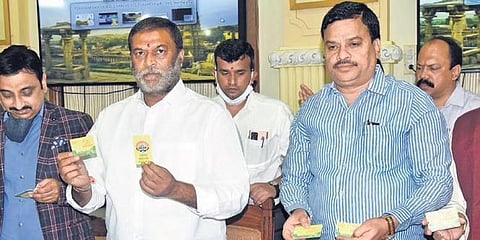 ಸಚಿವ ಆನಂದ್ ಸಿಂಗ್