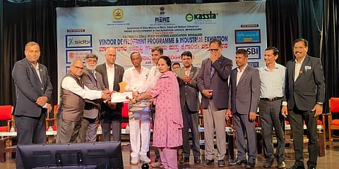 ಕಾರ್ಯಕ್ರಮದಲ್ಲಿ  ಎಂಟಿಬಿ ನಾಗರಾಜ್