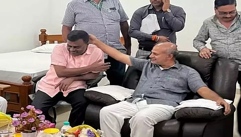 ಶ್ರೀನಿವಾಸ್ ಜೊತೆ ಸಾ ರಾ ಮಹೇಶ್