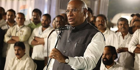 ಪಾದಯಾತ್ರೆಯಲ್ಲಿ ಮಲ್ಲಿಕಾರ್ಜುನ ಖರ್ಗೆ