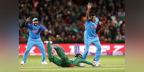 ಬಾಂಗ್ಲಾದೇಶ ಬ್ಯಾಟಿಂಗ್