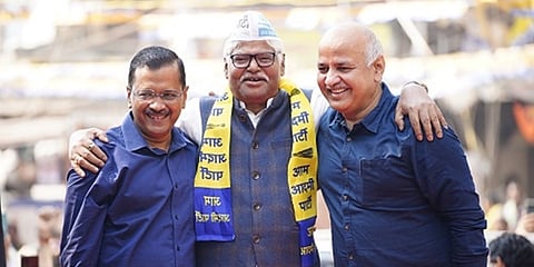 ಮಹಾಬಲ್ ಮಿಶ್ರಾ ಎಎಪಿ ಸೇರ್ಪಡೆ