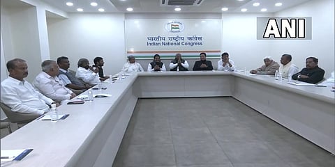 ಕಾಂಗ್ರೆಸ್ ನಾಯಕರ ಸಭೆ