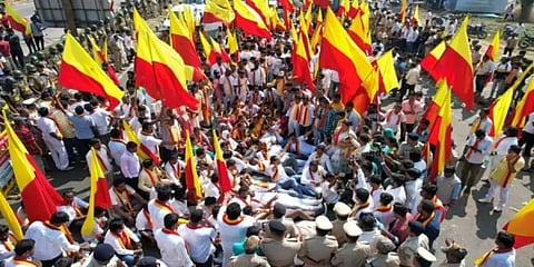 ಬೆಳಗಾವಿಯಲ್ಲಿ ಪ್ರತಿಭಟನೆ ನಡೆಸಿದ್ದ ಕನ್ನಡ ಸಂಘಟನೆಗಳ ಕಾರ್ಯಕರ್ತರು