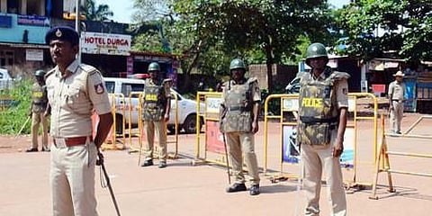 ಸುರತ್ಕಲ್ ನಲ್ಲಿ ಪೊಲೀಸರ ನಿಯೋಜನೆ