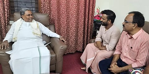 ಸಿದ್ದರಾಮಯ್ಯರನ್ನು ಭೇಟಿ ಮಾಡಿದ ನಟ ನೀನಾಸಂ ಸತೀಶ್