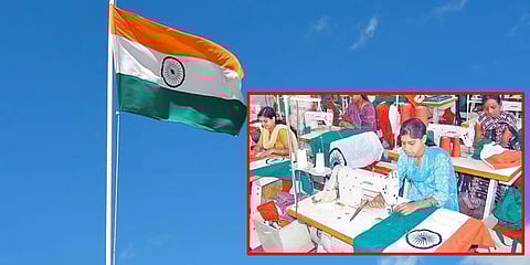ಖಾದಿ ತ್ರಿವರ್ಣ ಧ್ವಜ