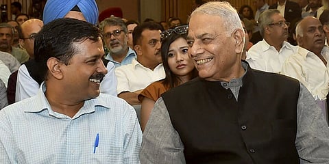 ಯಶ್ವಂತ್ ಸಿನ್ಹಾ ಮತ್ತು ಅರವಿಂದ್ ಕೇಜ್ರಿವಾಲ್