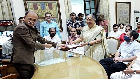 ಮಾರ್ಗರೇಟ್ ಆಳ್ವ ನಾಮಪತ್ರ