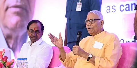 ಕೆಸಿಆರ್, ಯಶವಂತ ಸಿನ್ಹಾ