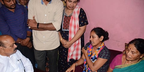 ಪ್ರವೀಣ್ ನೆಟ್ಟಾರು ಮನೆಗೆ ಸಿಎಂ ಬೊಮ್ಮಾಯಿ ಭೇಟಿ